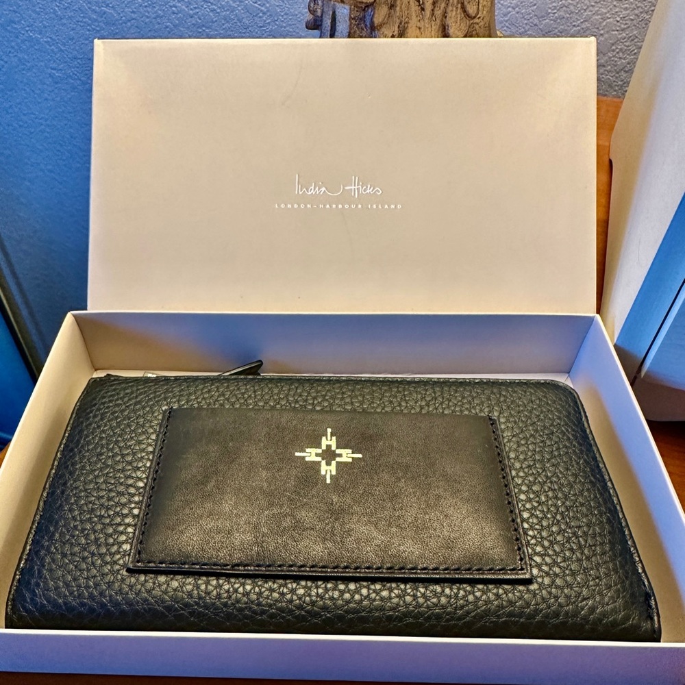 India Hicks Black Leather Zip Clutch Wallet                        In Box NWOT